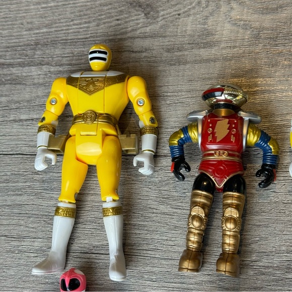 Vintage 1993-1996 Might Morphin Power Rangers Figures Alpha 5 Power Dome - Picture 3 of 16
